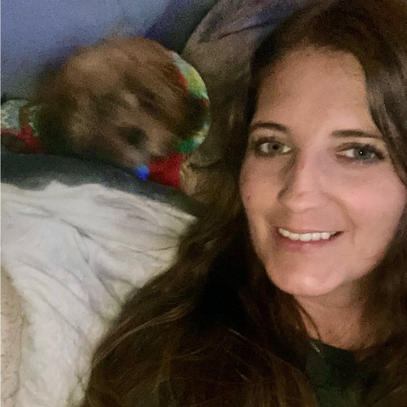 Meet your Posher, Amber - Picture 2 of 16